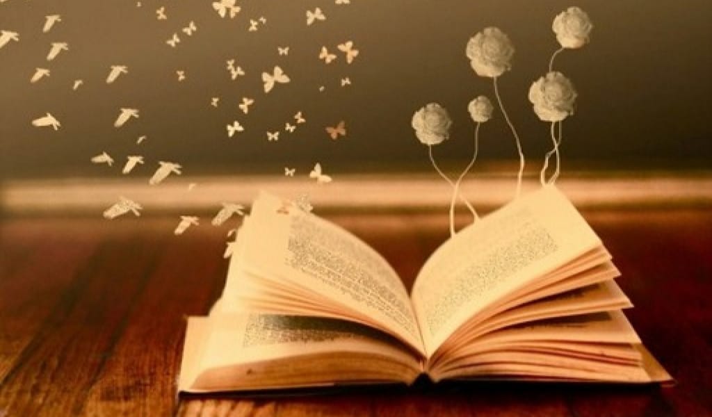 "МҰЗ ҚАТАЙЫП ТАС БОЛМАС": ЖЫРАУЛАРША ЖЫРЛАЙТЫН ҚЫЗ