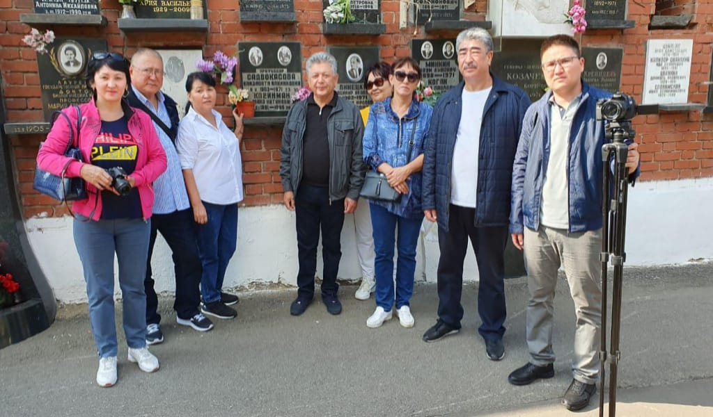 ІЛИЯС ІЗІМЕН: ПУШКИНДІ ҚАЗАҚША СӨЙЛЕТКЕН АҚЫН