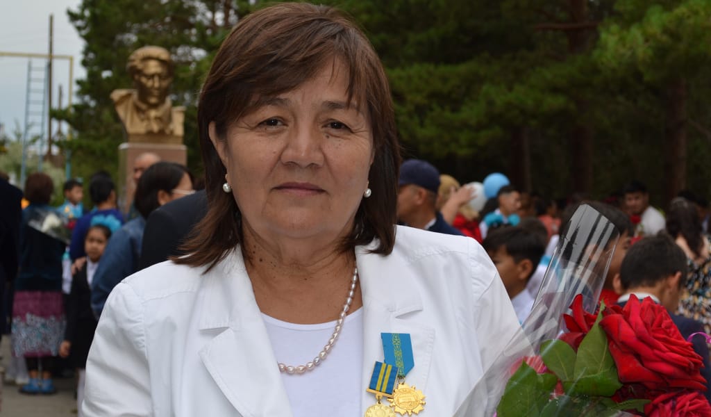 БІЛІМНІҢ ЖАҚҚАН ШЫРАҒЫН