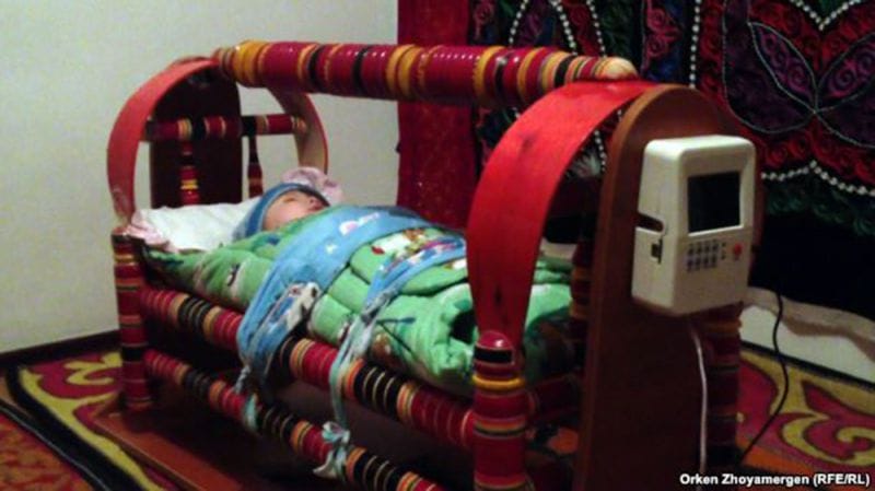 Бесігімізді түзедік, бесік жырымызды ше?