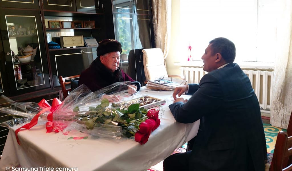 "ӘДІЛЕТТІ БОЛУЫН ТІЛЕП ЖҮРЕМІН": ТОҚСАННАН АСҚАН ҚАРИЯ ПАРТИЯ ӨКІЛДЕРІНЕ АЛҒЫС ЖАУДЫРДЫ