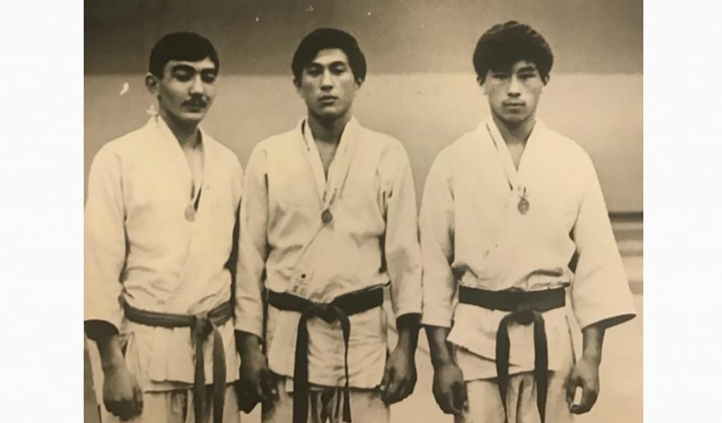 ТОҚСАНЫНШЫ ЖЫЛДАРДЫҢ ТОЛАҒАЙЫ: ҚАЙРАТ БАЛУАН ҚАЙДА ЖҮР?