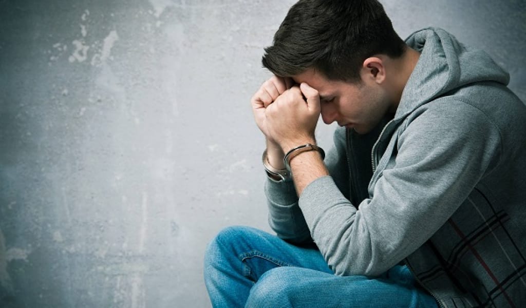 ТҮНГІ РЕЙД: ЖАСӨСПІРІМДЕР КӨЛІК АЙДАП ӘКЕТПЕК БОЛҒАН