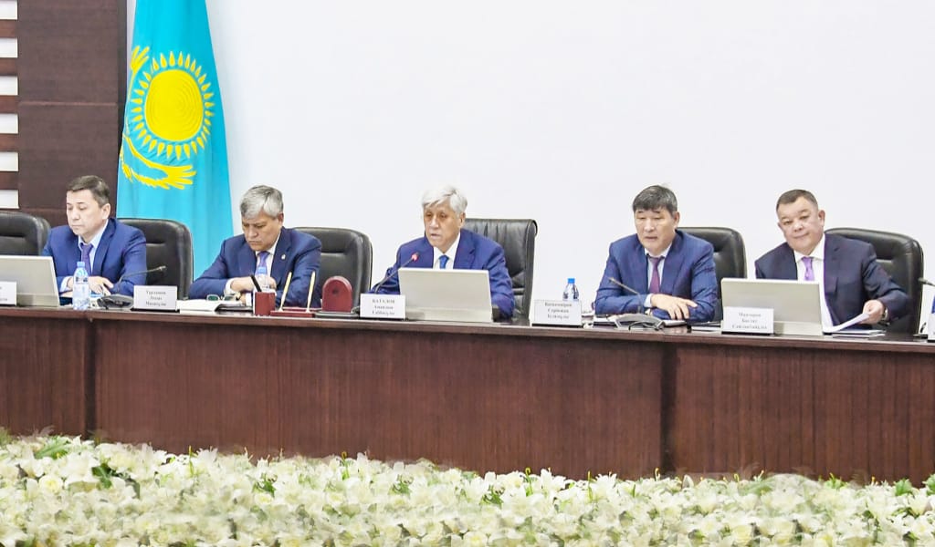 "ТОҚМЕЙІЛСІМЕУ КЕРЕК": ТОҒЫЗ АЙДЫҢ ДАМУ КӨРСЕТКІШІ ТАНЫСТЫРЫЛДЫ