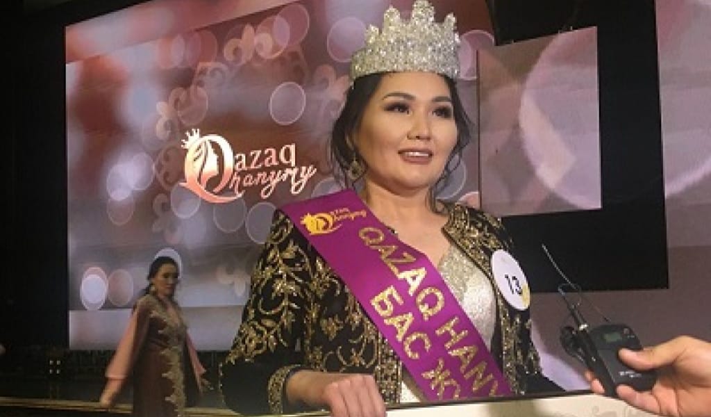 "ТАРАТЫП БЕРЕМІН": 10 МИЛЛИОН ТЕҢГЕ ИЕЛЕНГЕН ХАНЫМ ТАЛДЫҚОРҒАНДА ТҰРАДЫ