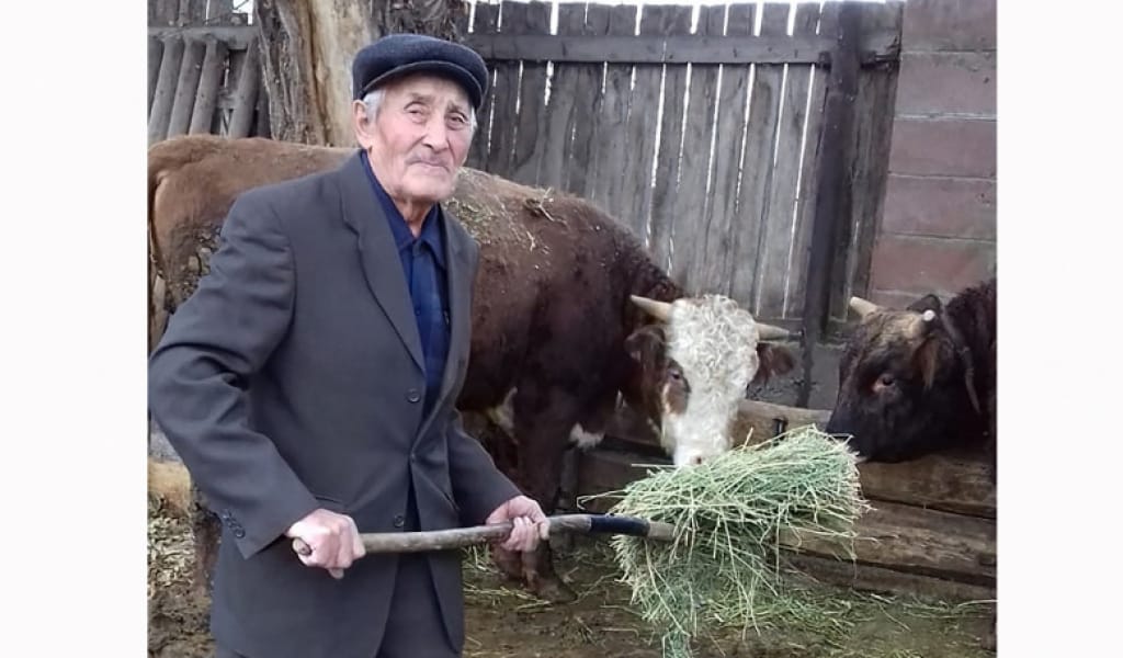 "ОЛ КЕЗДЕРІ САҒАТ ЖОҚ": ТУҒАН ҚАРИЯНЫҢ ӨМІР ЖОЛЫ