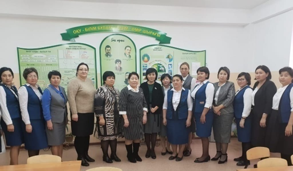 ТӘЖІРИБЕ АЛМАСТЫ
