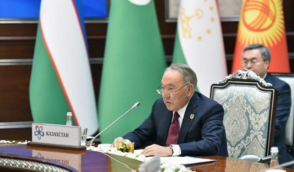 "МЕГАПОЛИС ҚЫЛАМЫЗ": ЕЛБАСЫ МЕМЛЕКЕТ БАСШЫЛАРЫН ТҮРКІСТАНҒА ШАҚЫРДЫ