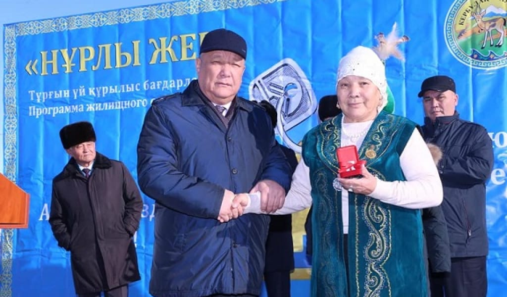 "СЕГІЗ ЖЫЛ КҮТТІК": АЛМАТЫ ОБЛЫСЫНДА БІРНЕШЕ ОТБАСЫ БАСПАНАЛЫ БОЛДЫ