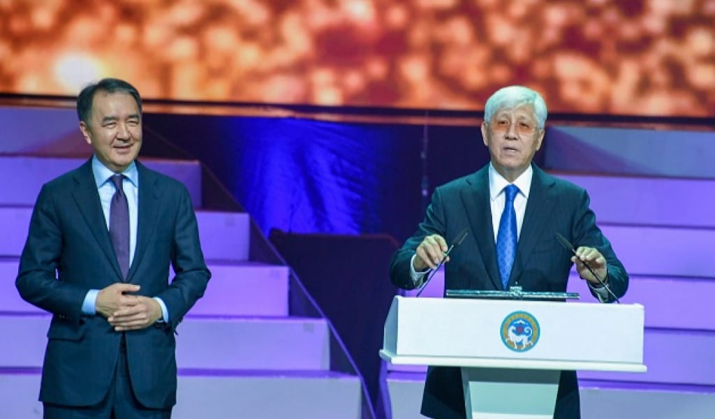 "САҒЫНЫП ҚАЛЫППЫЗ": АЛМАТЫ АСПАНЫН ӘН МЕН ЖЫР ТЕРБЕДІ