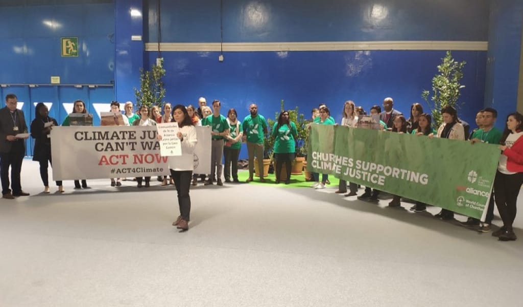 "КӨМІРДЕН БАС ТАРТУҒА ДАЙЫНДЫҚ": МАДРИДТЕ КЛИМАТТЫҚ КЕЛІССӨЗ БАСТАЛДЫ