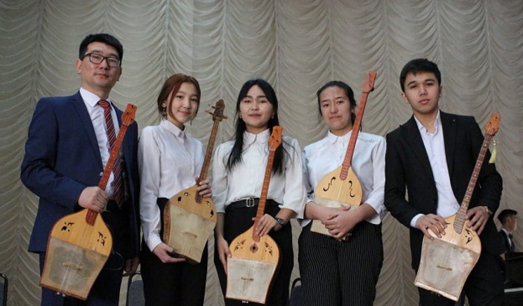 "ДОМБЫРА МЕН ҚОБЫЗДЫҢ ҚОСЫНДЫСЫ": ШЕРТЕР ЖАЙЛЫ СЫР ШЕРТСЕК