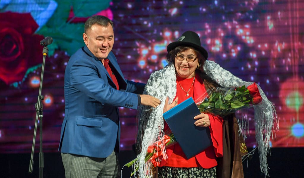 "СУДА ДА ЖҮРЕК БАР": АҚЫН ЗАИДА ЕЛҒОНДИНОВА 70 ЖАСҚА ТОЛДЫ