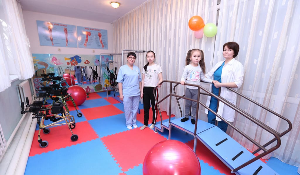 "АРЫ-БЕРІ СҮЙРЕУ ОҢАЙ ЕМЕС": "ЖАҢАРТУ" ҚОРЫ 9 АППАРАТ СЫЙЛАДЫ