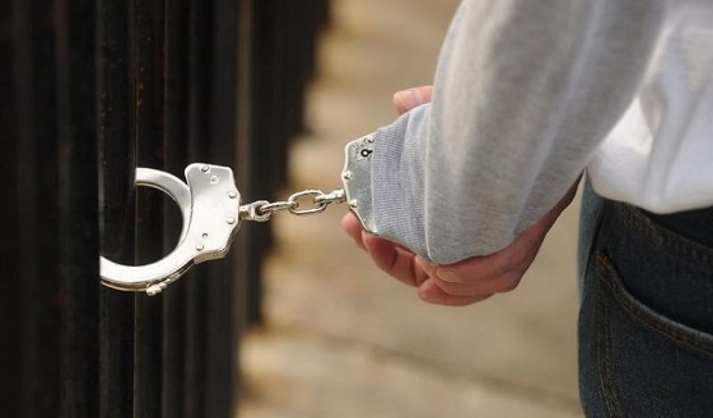 ЖАМБЫЛ АУДАНЫ: БІРНЕШЕ ҮЙДІ ТОНАҒАН ҰРЫЛАР ҰСТАЛДЫ