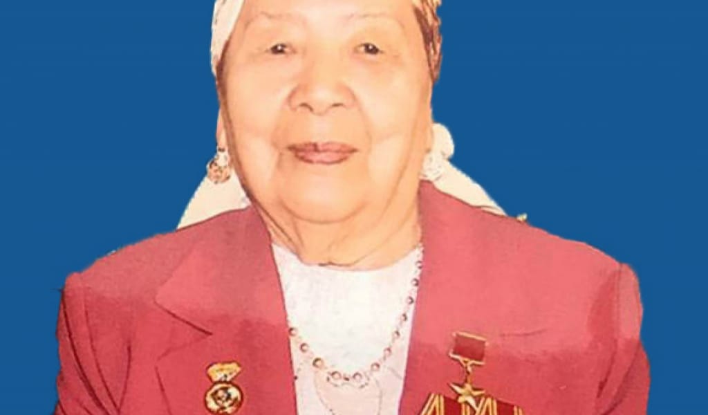 "БРЕЖНЕВТІҢ АЛДЫНДАҒЫ БӘЛІШ": АДАЛӘТ АПАНЫҢ ӘҢГІМЕСІ