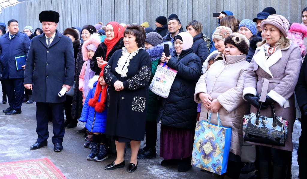 "ТАҒЫ ДА САЛЫНЫП ЖАТЫР": КӨПБАЛАЛЫ АНАЛАРҒА ПӘТЕР КІЛТІ ТАБЫСТАЛДЫ