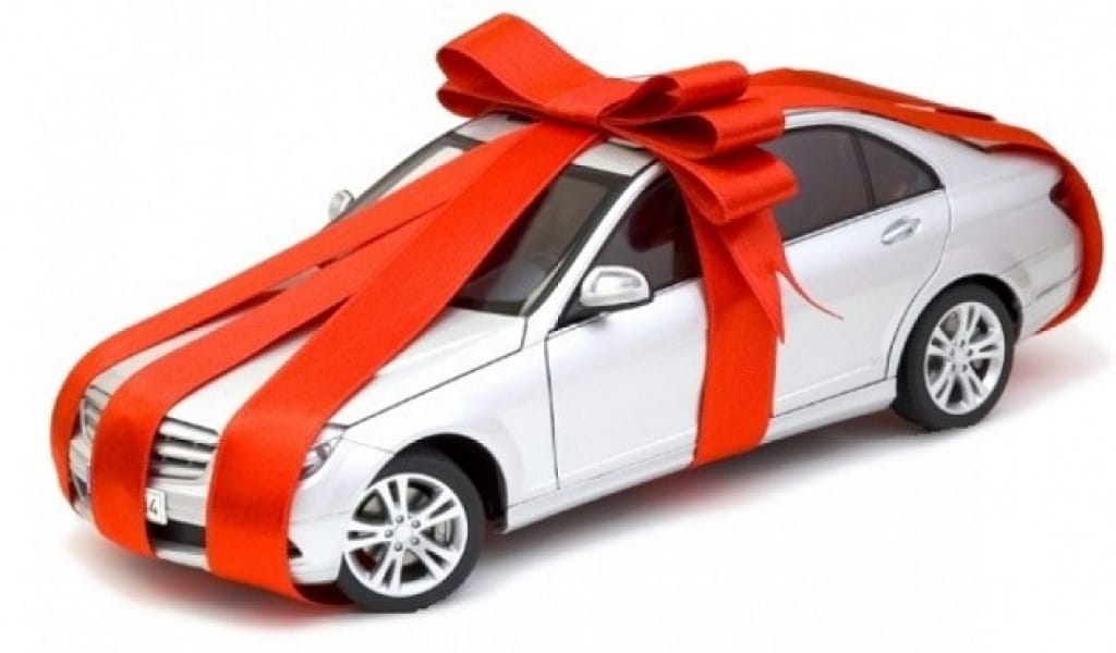 "ҮЗІЛДІ-КЕСІЛДІ ХАРАМ": НАИБ-МҮФТИ АВТОКӨЛІКТЕРДІ ҰТЫСПЕН САТУДЫҢ ҮКІМІН АЙТТЫ