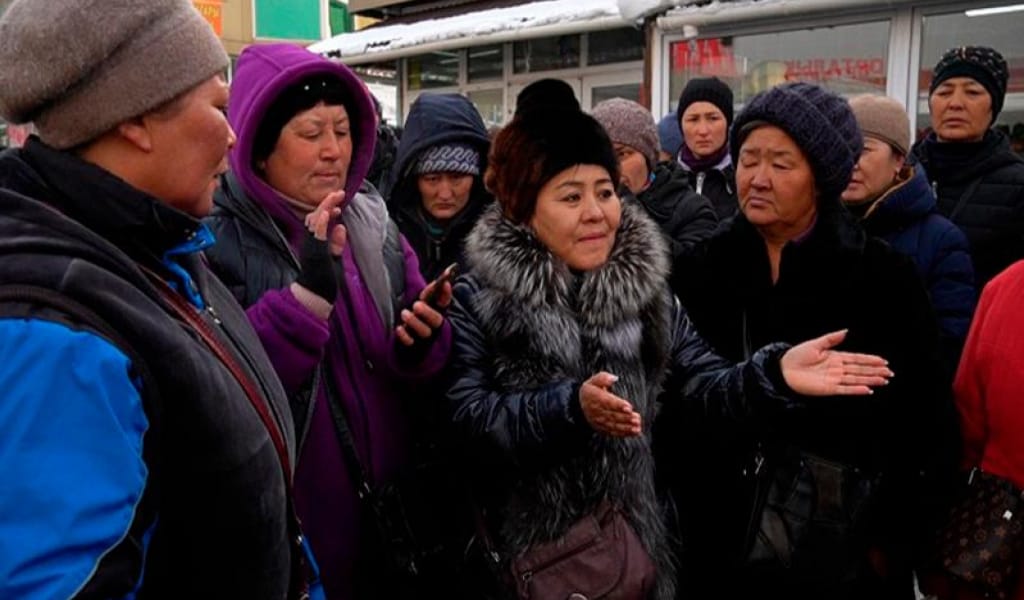 "ҚУЫП ЖІБЕРДІ": ТАЛДЫҚОРҒАНДА ЖҮЗГЕ ЖУЫҚ САУДАГЕР ЖҰМЫССЫЗ ҚАЛДЫ