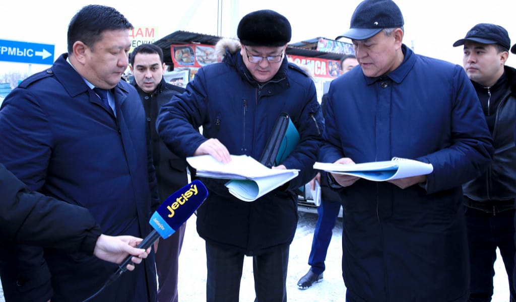 "ЗАҢ БӘРІМІЗГЕ БІРДЕЙ": ЛАЗЗАТ ТҰРЛАШОВ АЛМАТЫ МАҢЫНДАҒЫ НЫСАНДАРҒА ТЕКСЕРІС ЖҮРГІЗДІ