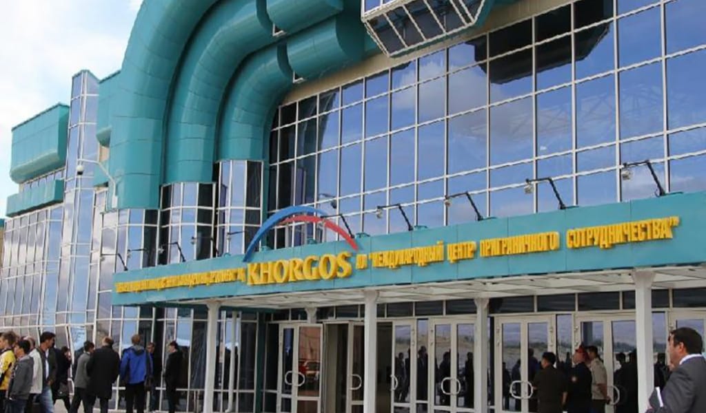 ҚЫТАЙДАҒЫ ВИРУС: "ҚОРҒАС" ХАЛЫҚАРАЛЫҚ ОРТАЛЫҒЫ ЖАБЫЛДЫ