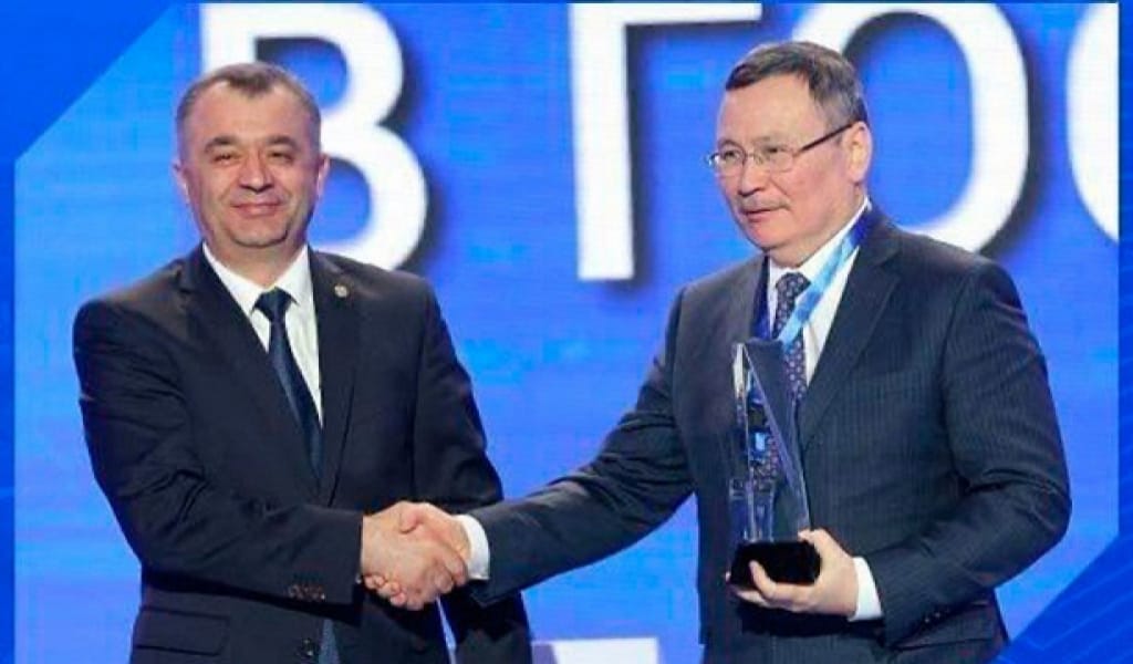 "ЖЕМҚОРЛЫҚТЫ АЗАЙТАТЫН ІТ-ЖОБА": БАС ПРОКУРАТУРА ЖЕҢІМПАЗ АТАНДЫ