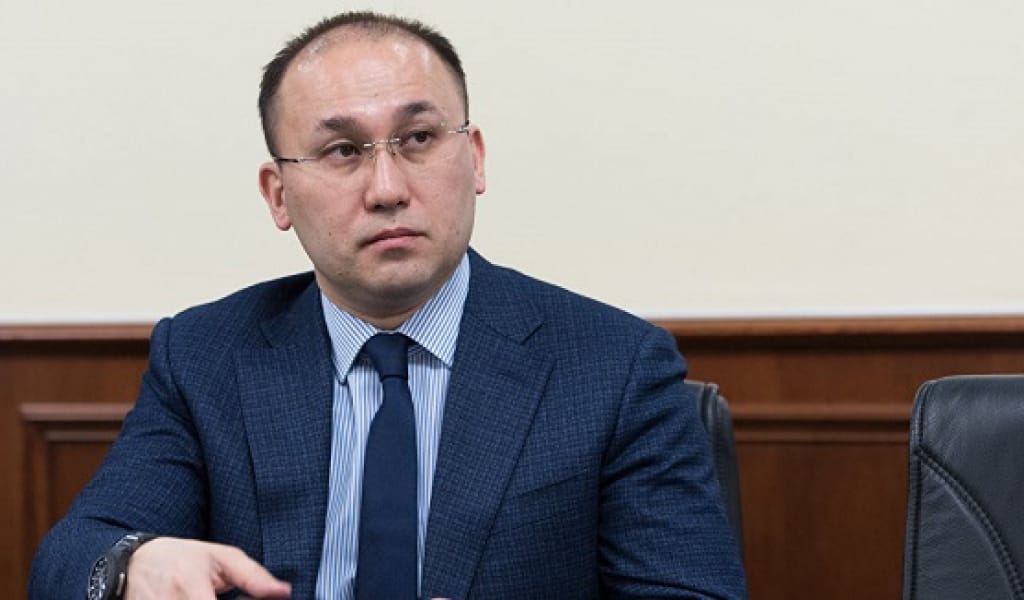 ДӘУРЕН АБАЕВ: "РУХАНИ ЖАҢҒЫРУ ШАРАЛАРЫ ЕКІ ЕСЕГЕ ҚЫСҚАРДЫ"