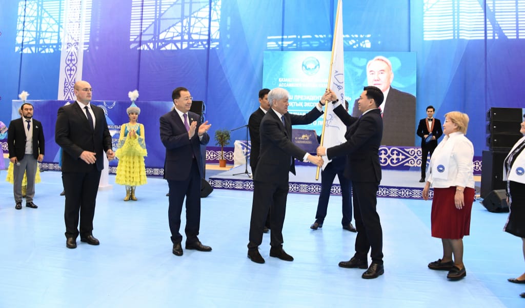 ЖАНСЕЙІТ ТҮЙМЕБАЕВ: "АССАМБЛЕЯНЫҢ 25 ЖЫЛДЫҒЫ ШЕТЕЛДЕ ДЕ ТОЙЛАНАДЫ"