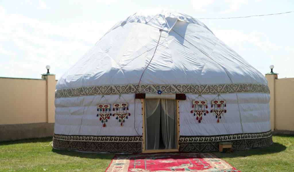 "КИІЗ ҮЙ ФАБРИКАСЫ АШЫЛСА": ДЕПУТАТ ҰСЫНЫС БІЛДІРДІ