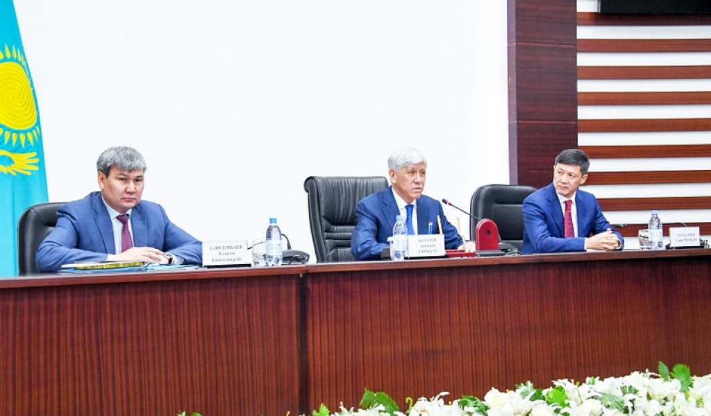 АЛМАТЫ ОБЛЫСЫНДА ӘКІМ ОРЫНБАСАРЫ МЕН АППАРАТ БАСШЫСЫ ТАҒАЙЫНДАЛДЫ