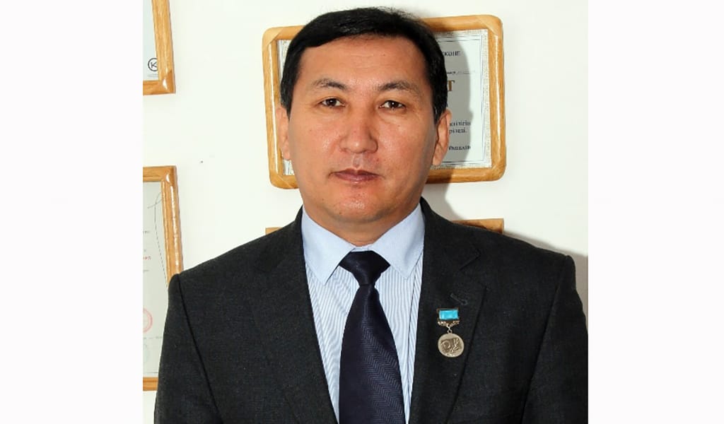 ҒЫЛЫМНЫҢ ЖАҚҚАН ШЫРАҒЫН