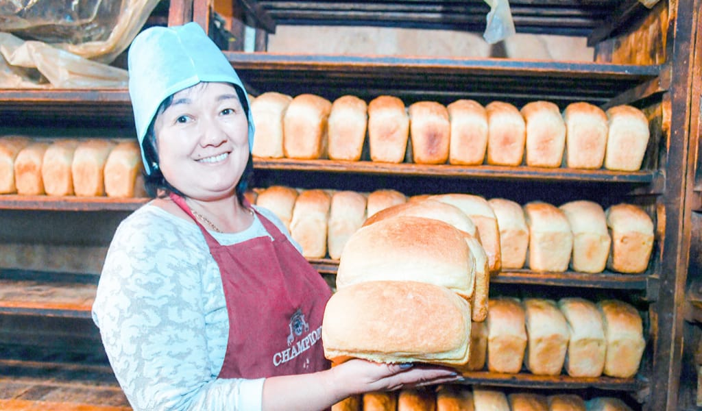 КӨПБАЛАЛЫ АНА: "КӘСІБІМДІ 200 МЫҢ ТЕҢГЕМЕН БАСТАДЫМ"