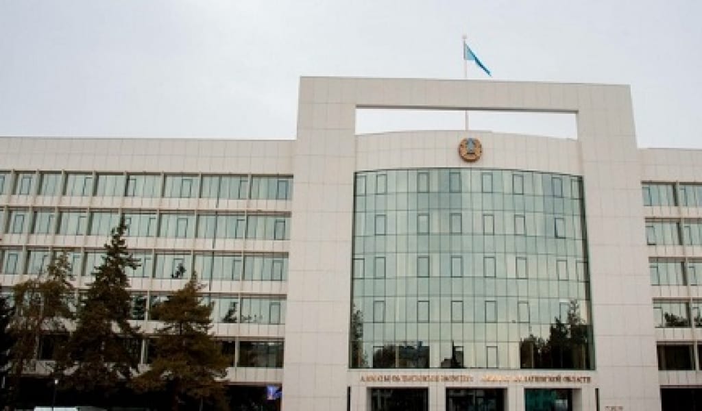 "ДҮРЛІГУДІҢ ҚАЖЕТІ ЖОҚ": ОБЛЫС ӘКІМІ ЖЕДЕЛ ШТАБТЫҢ БІРІНШІ ОТЫРЫСЫН ӨТКІЗДІ