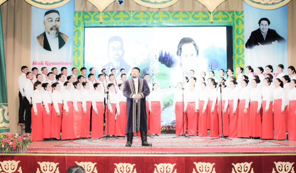 "ӨЛЕҢСІЗ ОТЫРА АЛМАЙТЫН АУЫЛ": ҚАРАСАЗДАН ЖИДЕБАЙҒА ЖЫР-СӘЛЕМ