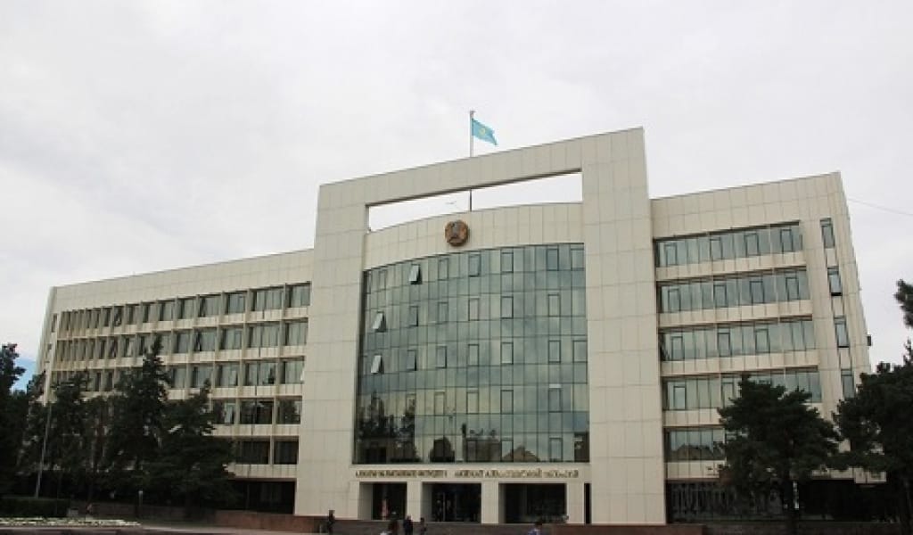 "ҰЯТҚА ҚАЛМАҢЫЗДАР": АМАНДЫҚ БАТАЛОВ АУДАН, ҚАЛА ӘКІМДЕРІМЕН ЖИЫН ӨТКІЗДІ