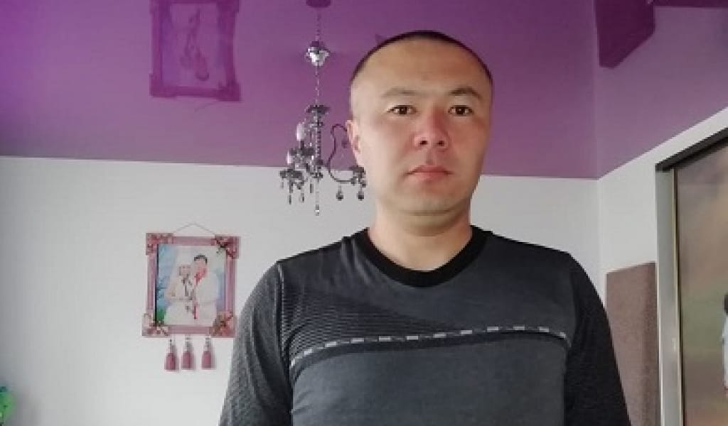 ДӘМХАНА ҚЫЗМЕТКЕРІ: "42 МЫҢ 500 ТЕҢГЕНІ ҮЙДЕН ШЫҚПАЙ-АҚ АЛДЫМ"