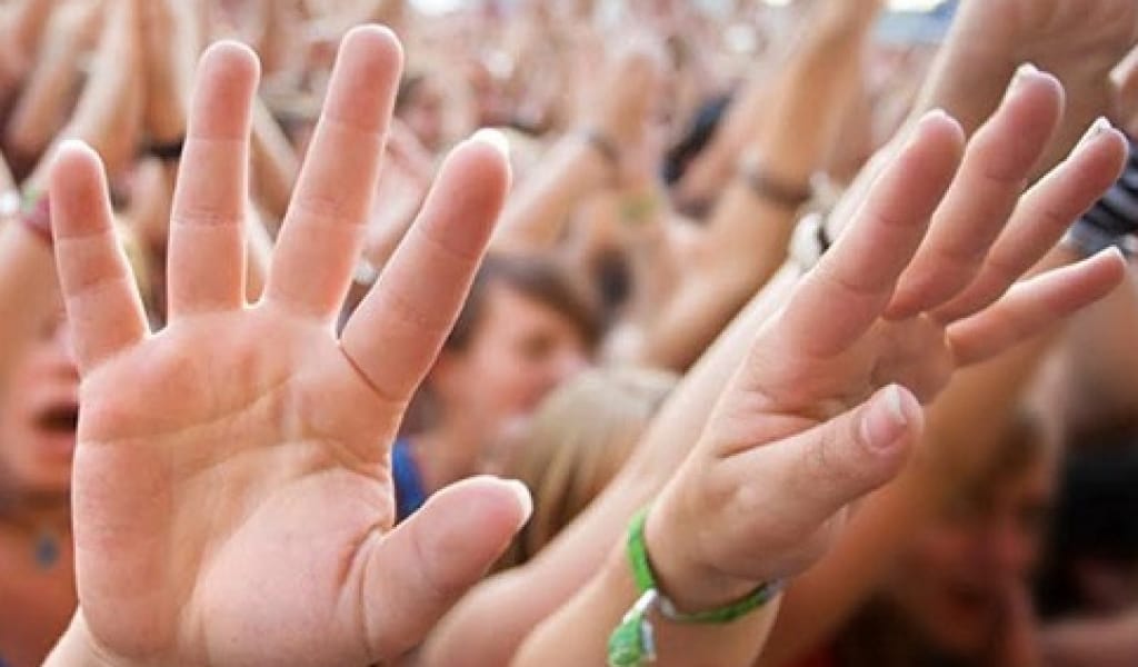 "ЖАҢА БІР СЕРПІЛІС": БЕЙБІТ МИТИНГ ТУРАЛЫ ЗАҢГЕРЛЕРДІҢ ПІКІРІ ҚАНДАЙ?