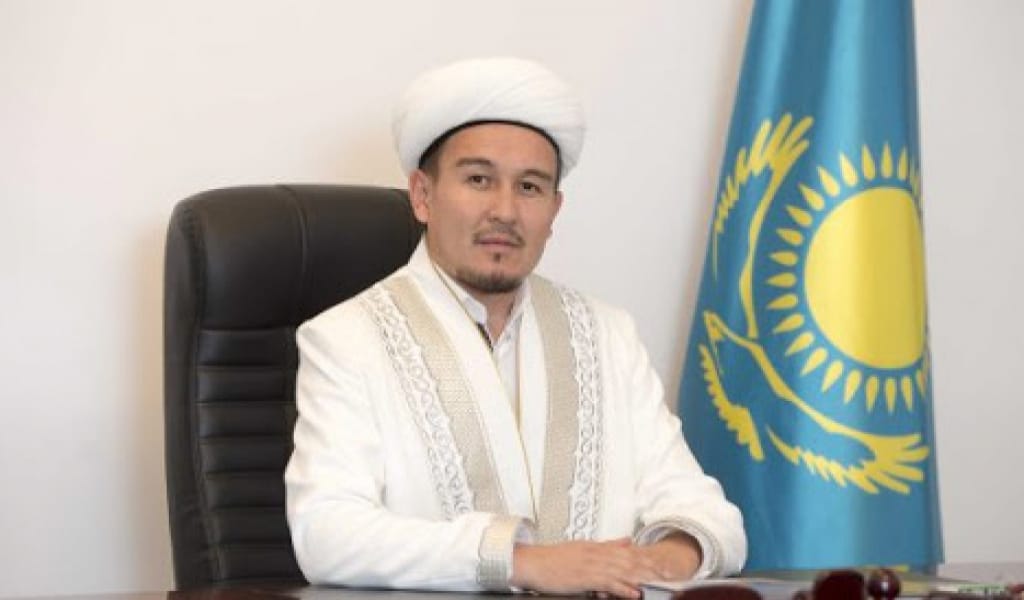 "АУЫЗ БЕКІТУГЕ КОРОНАВИРУС КЕДЕРГІ ЕМЕС": БАС ИМАМНЫҢ МӘЛІМДЕМЕСІ