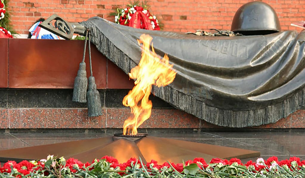 ЖЕҢІСКЕ - 75 ЖЫЛ: МАЙДАНДА ДА, ЕЛДЕ ДЕ ЕРЛІК ЖАСАҒАН ЕРЛЕРГЕ БАС ИЕМІЗ!