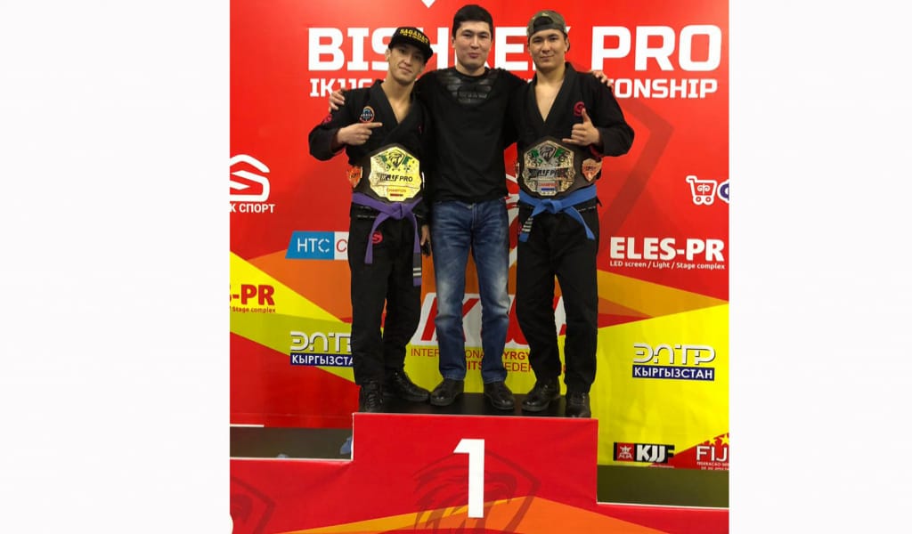 "СПОРТҚА ҒЫЛЫМ РЕТІНДЕ ҚАРАЙЫҚ": БАС БАПКЕРМЕН СҰХБАТ