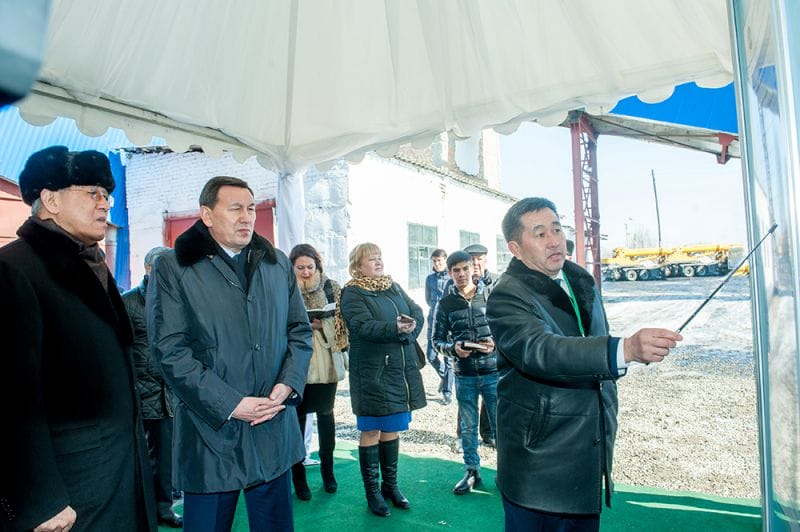 Жүйелі жұмыстармен танысты