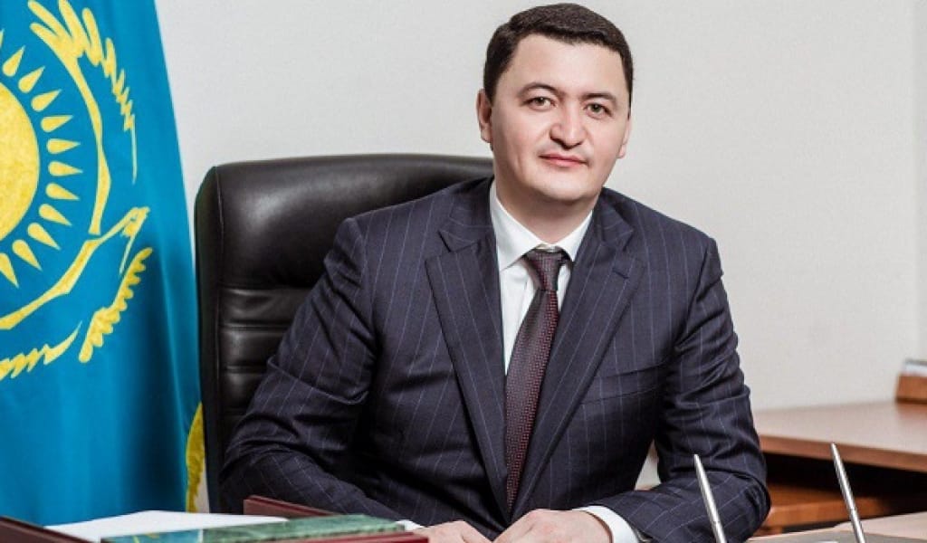 АЛМАТЫ ОБЛЫСЫН АРАЛАҒАН БҰРЫНҒЫ ВИЦЕ-МИНИСТР КОРОНАВИРУСТАН АЙЫҚТЫ