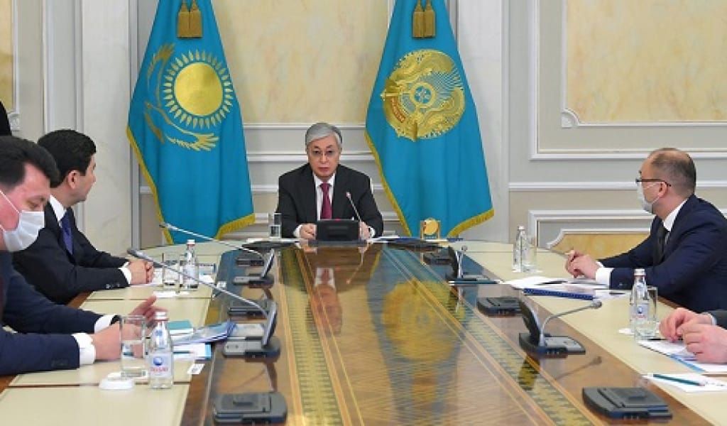 МЕМЛЕКЕТ БАСШЫСЫ: "ЕШКІМ ОҚЫМАЙТЫН ЗЕРТТЕУЛЕРГЕ ҚАРЖЫ БӨЛМЕУ КЕРЕК"