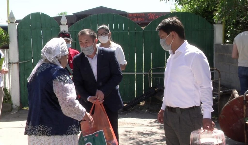 "МЕМЛЕКЕТІМЕ РАХМЕТ!" ҚАЙЫРЫМДЫ ЖАНДАР БІРНЕШЕ ОТБАСЫН ҚУАНТТЫ