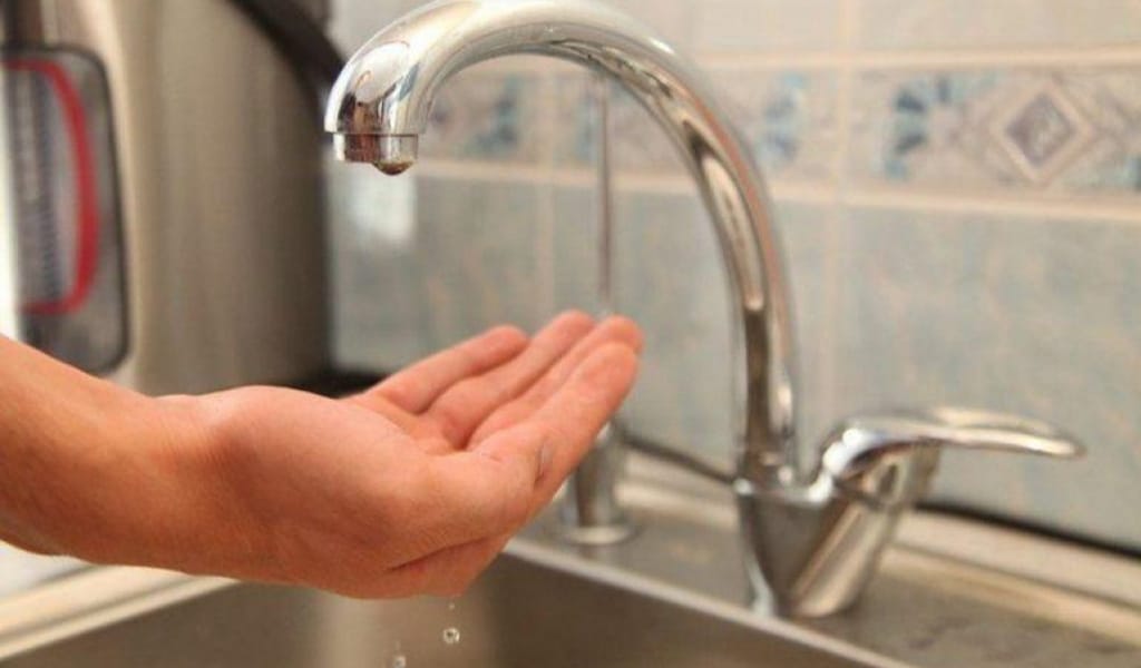 "ЕСКЕРТТІК": СУҒА ЖАРЫМАЙ ОТЫРҒАН ТҰРҒЫНДАРҒА ӘКІМ ЖАУАП ЖАЗДЫ