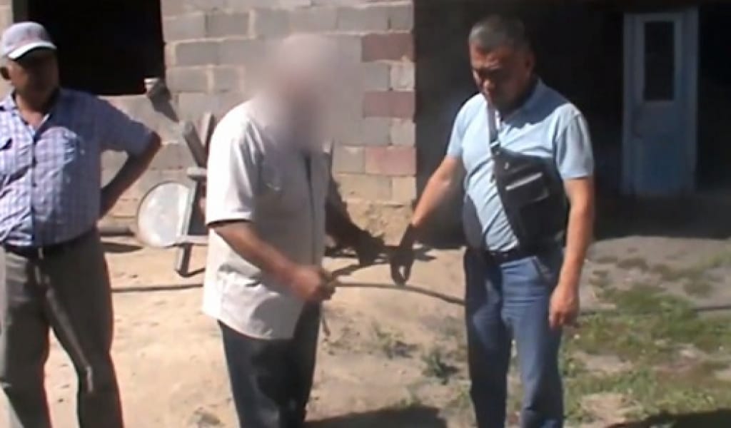 ТУҒАН ІНІСІН ҰРЫП ӨЛТІРГЕН АЗАМАТ ҚЫЛМЫСЫН ЖАСЫРМАҚШЫ БОЛДЫ