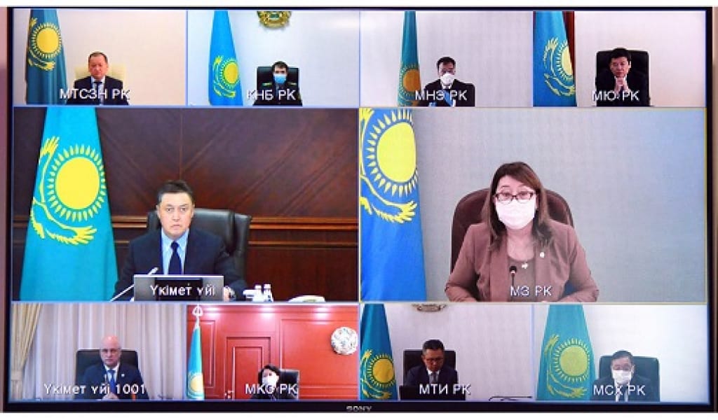 "65 ЖАСТАН АСҚАНДАР ДАЛАҒА ШЫҚПАСЫН": ҮКІМЕТТІҢ ШЕКТЕУ ШАРАЛАРЫ