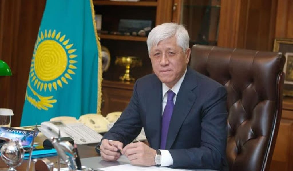 АМАНДЫҚ БАТАЛОВ: "ДӘРІГЕРЛЕР КӘСІБИ ДАЙЫНДЫҚТАРЫН АЙҚЫН КӨРСЕТЕ БІЛДІ"