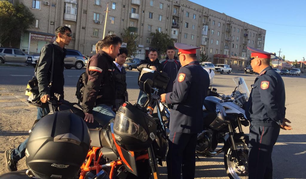 ЖОЛ ЕРЕЖЕСІН БҰЗБАЙЫҚ!