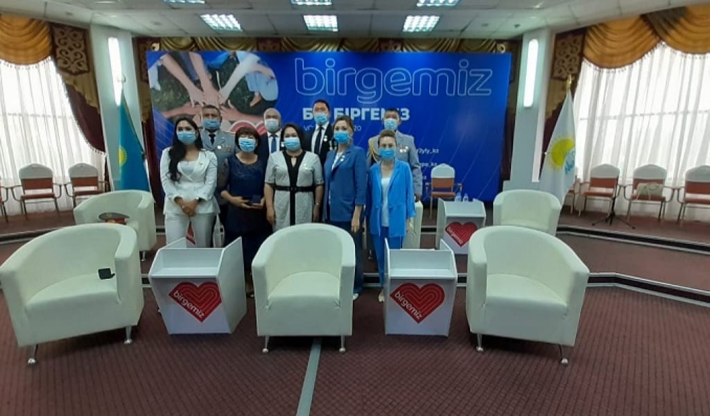 АЛДЫҢҒЫ ШЕПТЕ ЖҮРГЕН ЖЕТІСУЛЫҚТАРҒА "ХАЛЫҚ АЛҒЫСЫ" МЕДАЛІ ТАБЫСТАЛДЫ